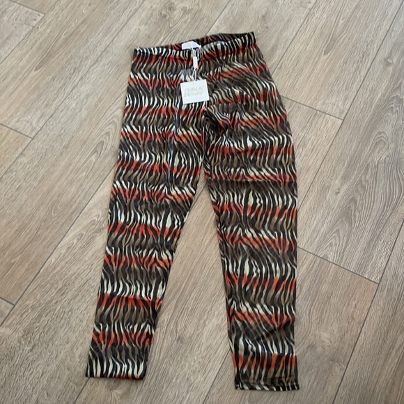 Public Desire leggings in zebra mesh - Picture 3 of 3